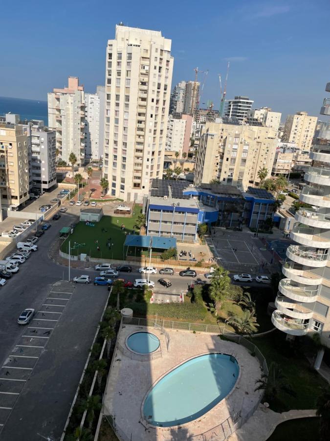 Isralux Apartments Bat Yam Exterior foto